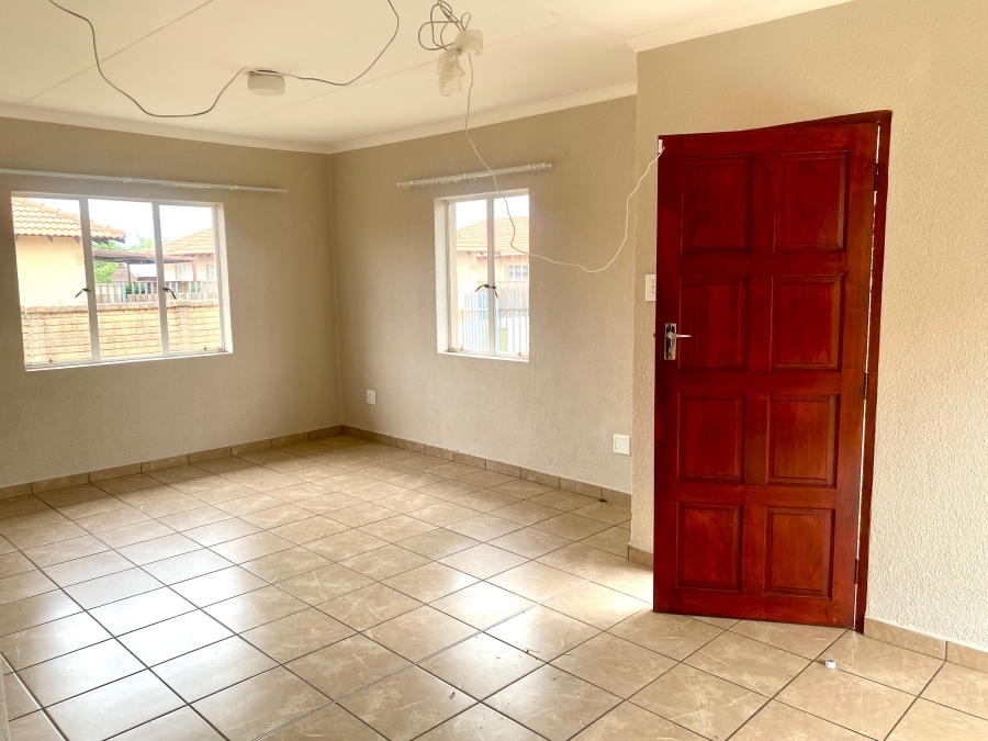 3 Bedroom Property for Sale in Waterkloof North West